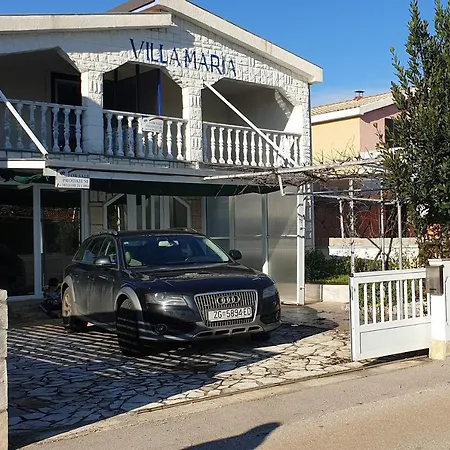 Apartman With Parking Space - 21465 Vir